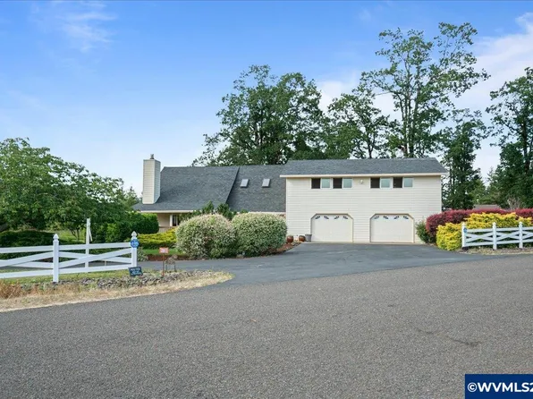 16025 Stormy Dr NE, Silverton, OR 97381