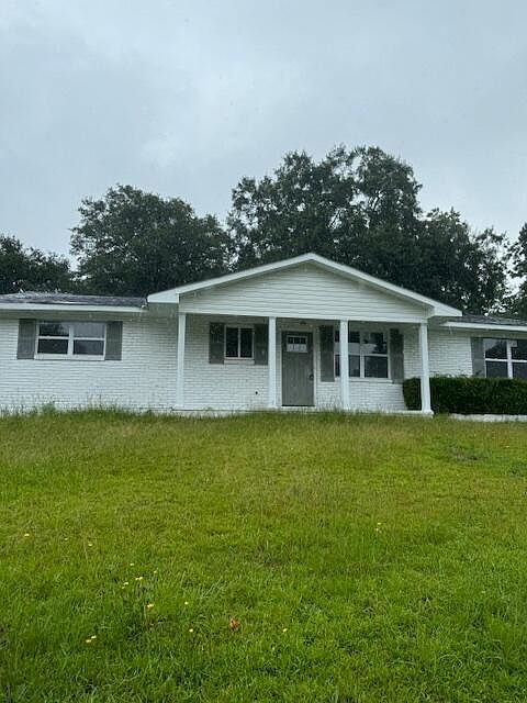 1st image of 3609 Coventry Dr