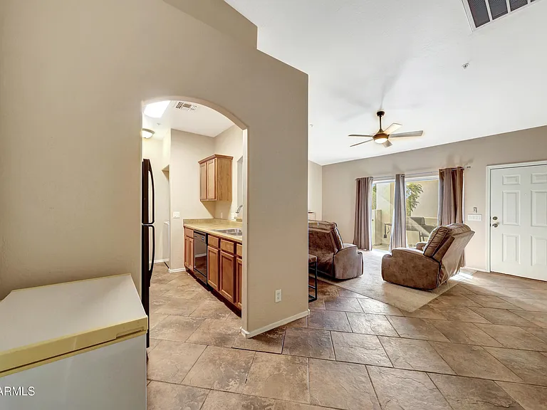 2950 W Louise Dr #206 — Photo 34
