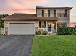 3702 Landings Rd, Joliet, IL 60431