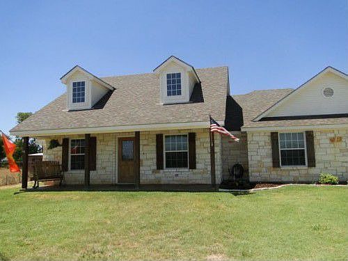 1st image of 226 Quail Hollow Ln