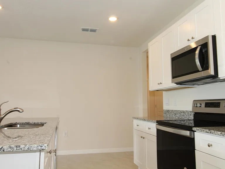 524 Talisi Loop — Photo 15