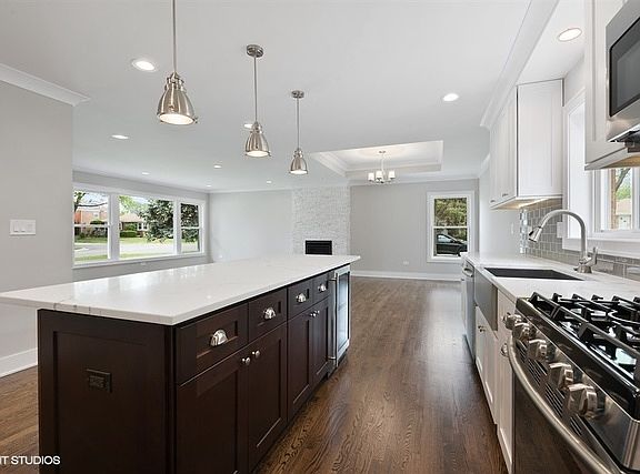 5th image of 7215 Le Claire Ave