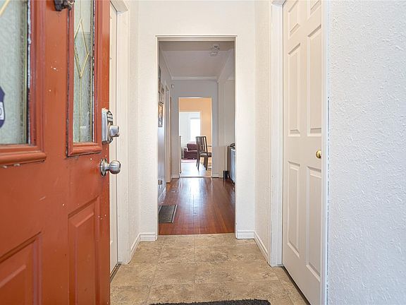 4th image of 249 Victoria Rd