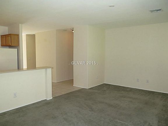 4th image of 2108 Wildwood Lake St