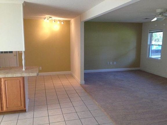 Open flowing floor plan