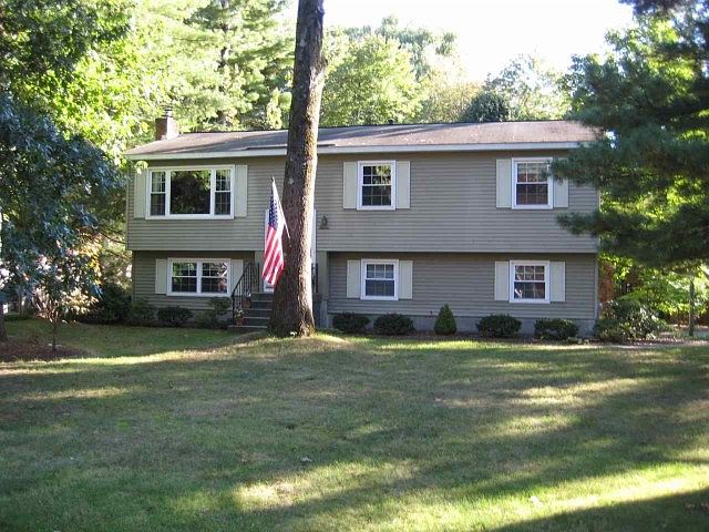 1st image of 11 Mystic Ln