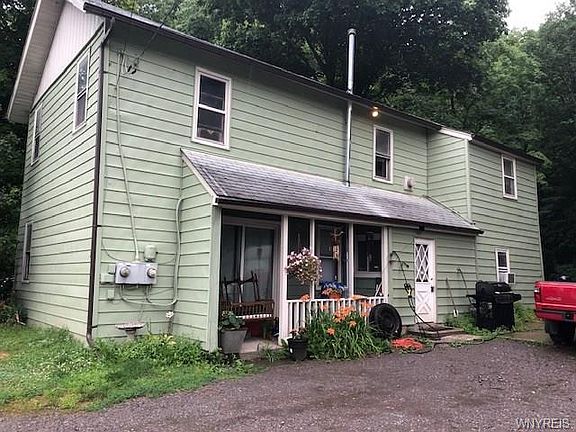 2nd image of 169 Clinton St
