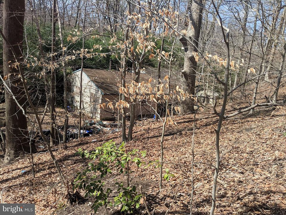1st image of 42 Mill Creek Rd