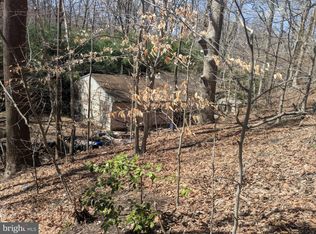 42 Mill Creek Rd, Mount Holly, NJ 08060