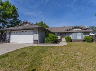 1934 Airstrip Rd, Redding, CA 96003