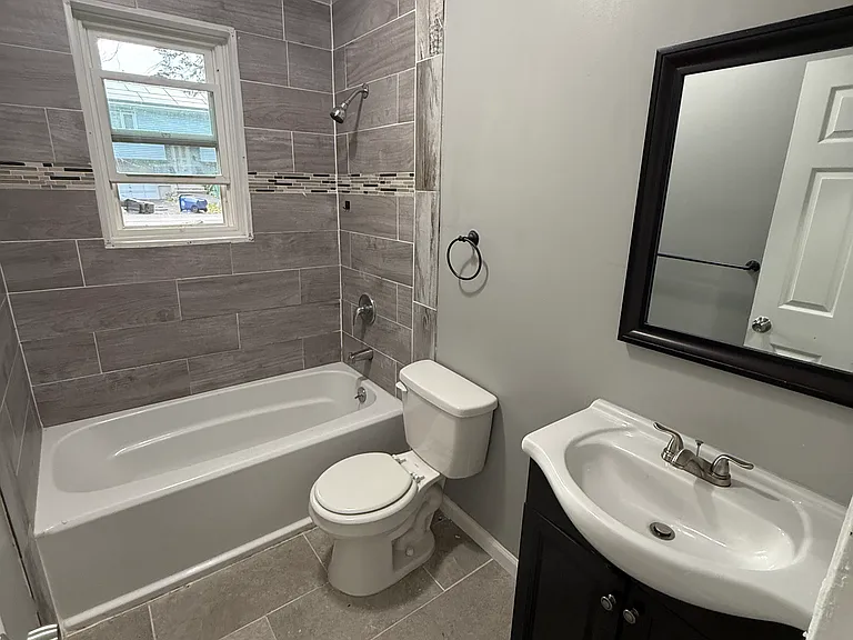 78 Homeside Ave #1 — Photo 5