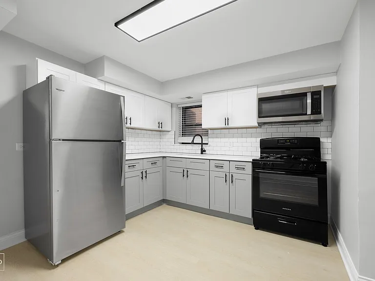 5051 S Forrestville — Photo 35
