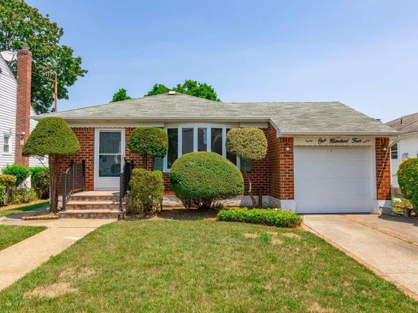 104 Lincoln Road, Hempstead, NY 11550