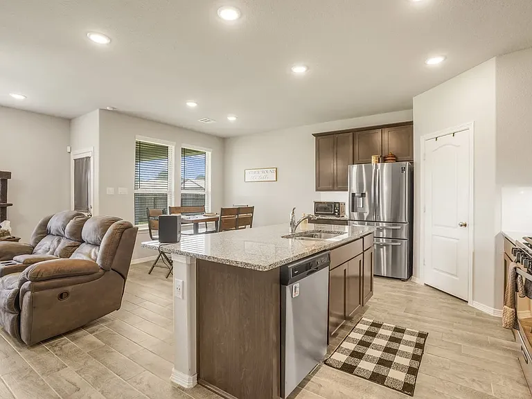 24702 Sierra Laurel Ln — Photo 6