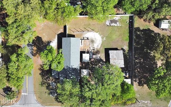 4th image of 902 N Johnson St