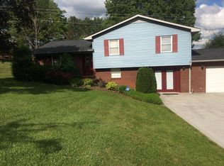192 Cardwell Dr, Tazewell, TN 37879