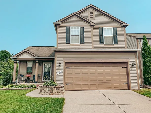 5204 Meadow Crest Cir, Holly, MI 48442