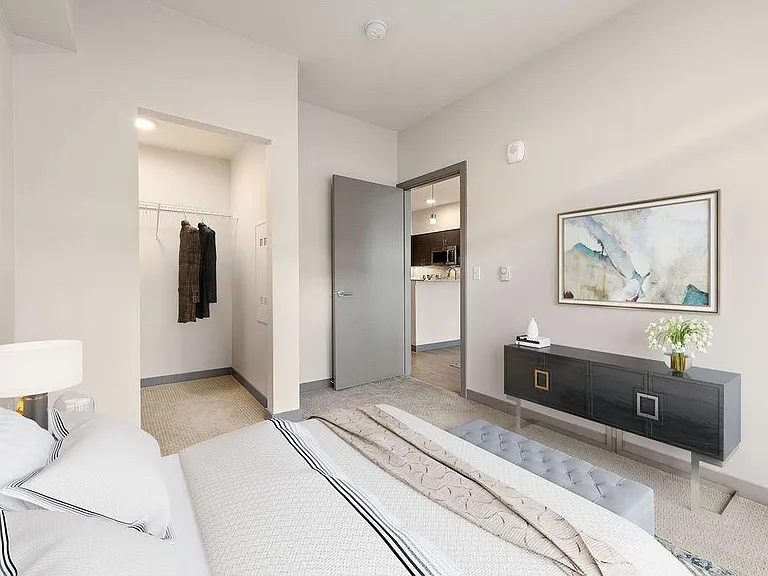 Edge Apartments — Photo 20