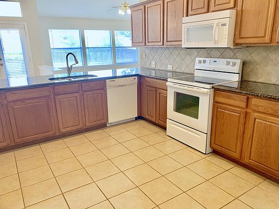 5th image of 1200 Mertis Dr