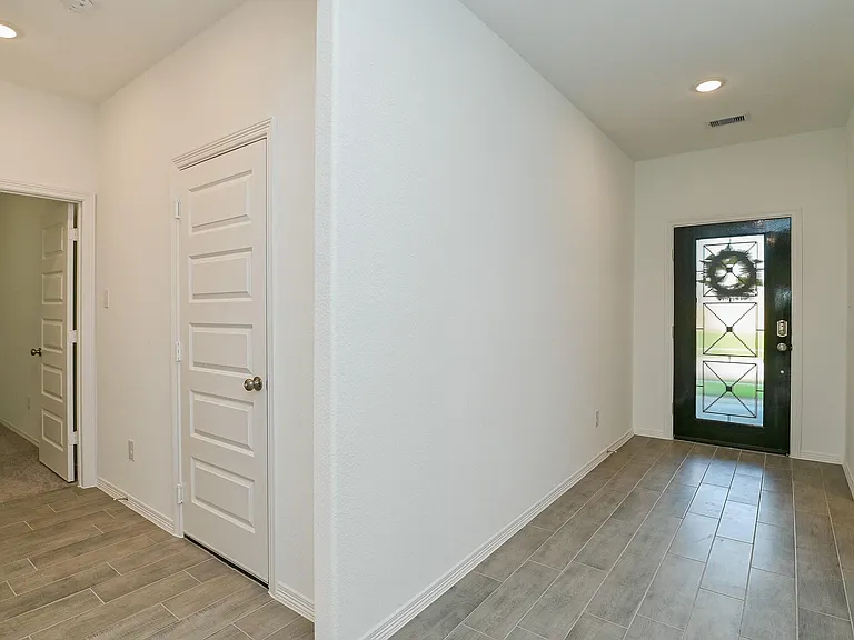 5707 Aurora Greens Ln — Photo 13