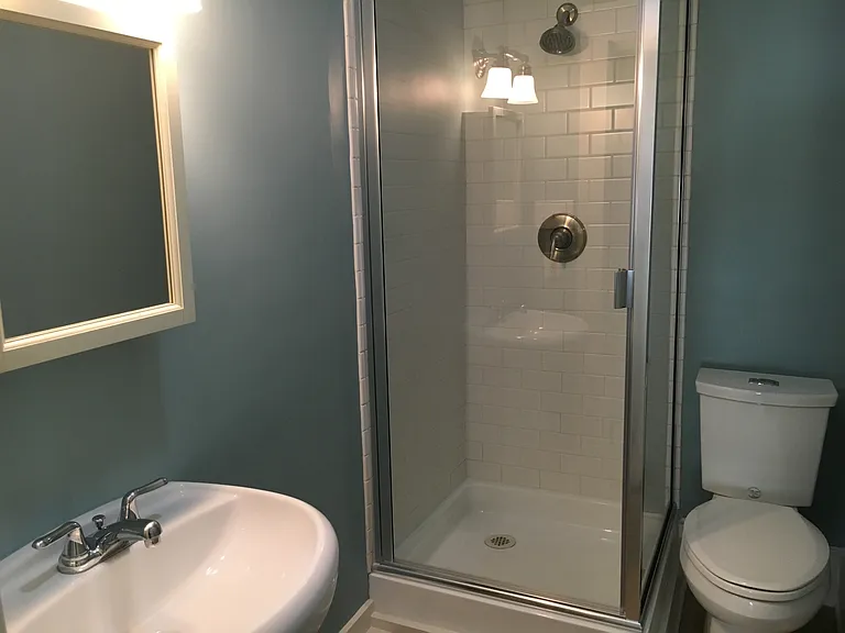 4743B N Albina Ave — Photo 10