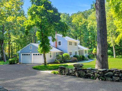 17 Fresh Meadow Road, Weston, CT, 06883