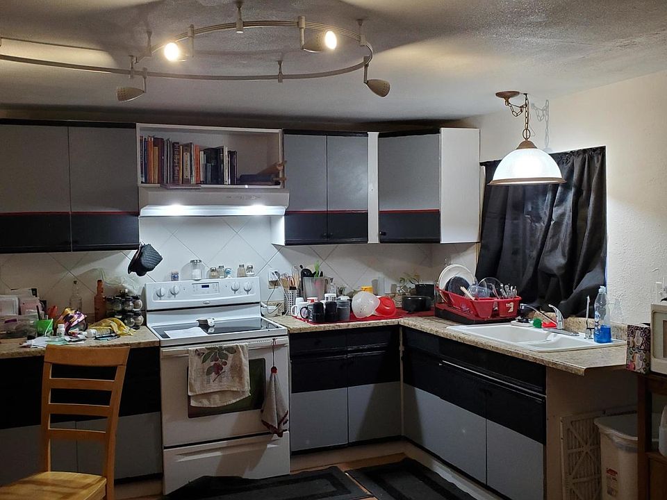 2nd image of 228 S 91st St