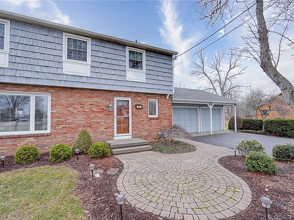 2nd image of 94 Long Pond Rd