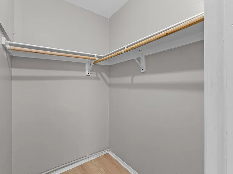 8903 Parkfield Dr #203 — Photo 8