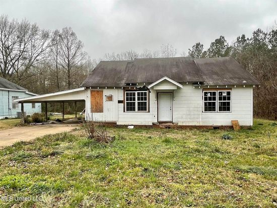 Property at 3639 N Liberty St, Canton, MS 39046