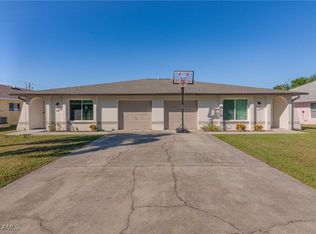 1238 SE 24th Ave, Cape Coral, FL 33990