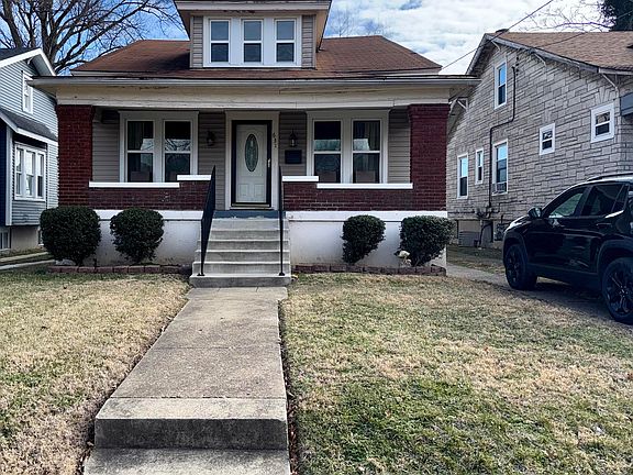 2nd image of 631 S 43rd St