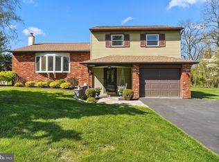 108 Spencer Rd, Washington Crossing, PA 18977