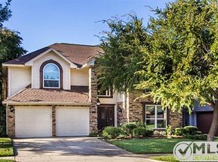 3536 Paint Brush Ln, Bedford, TX 76021