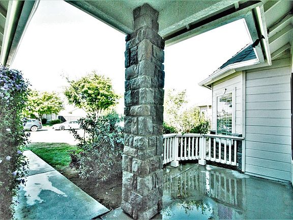 4th image of 3230 N Dee Ann Ave
