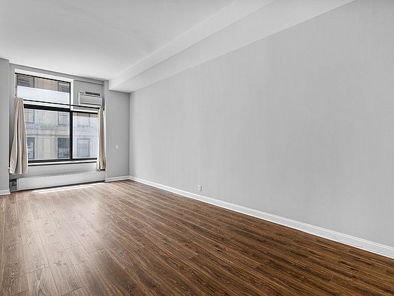 3rd image of 372 5th Ave APT 5D