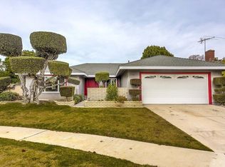 1101 E Park Ln, Santa Ana, CA 92705