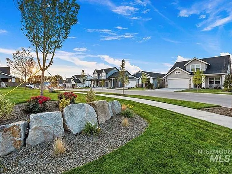 11659 W Triloba Dr — Photo 34