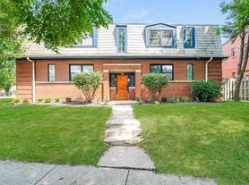 10-20 E Deshler Ave, Columbus, OH