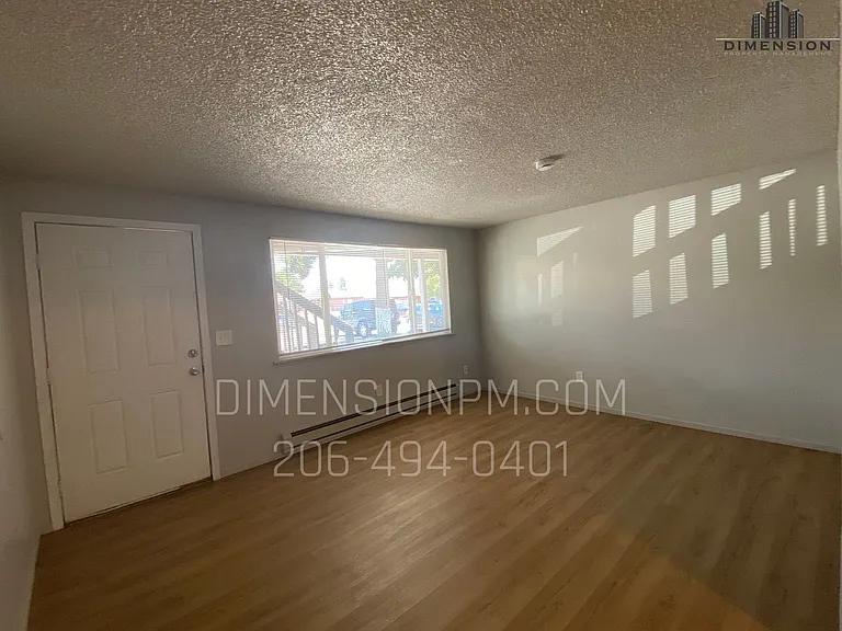 Freiday Apartments — Photo 10