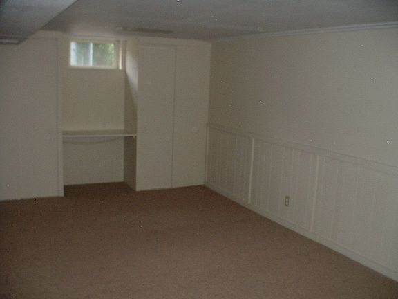 5th image of 7006 Ewing Ave N