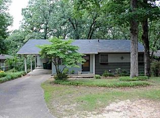 4 Delray Dr, Little Rock, AR 72227