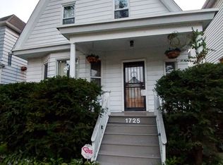 1725 Parker St, Detroit, MI 48214