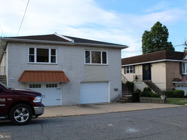 9321 Edmund St, Philadelphia, PA 19114