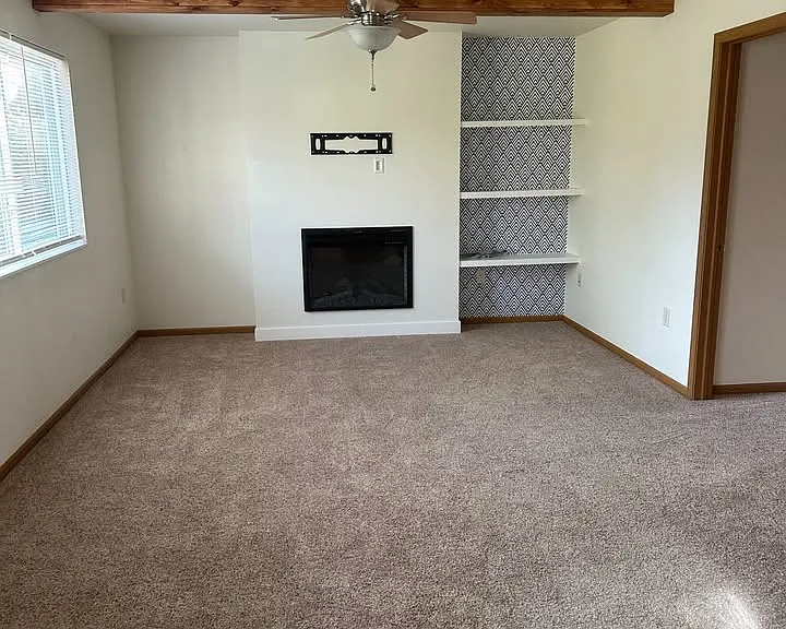 2806 Willow Dr #1 — Photo 3