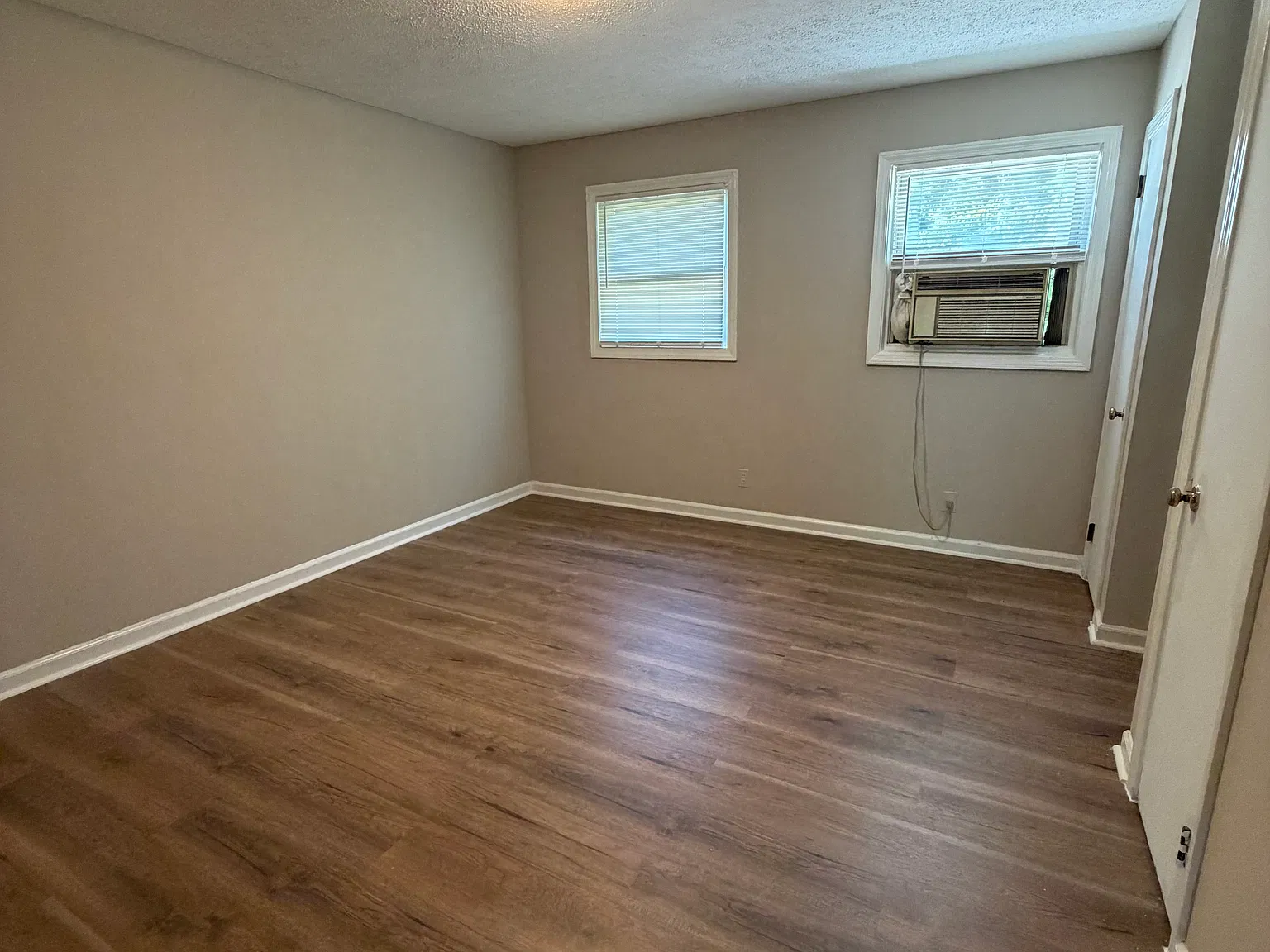 675 Arnett Blvd — Photo 4