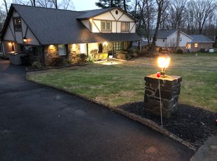 1496 Greenawalt Rd, Huntingdon Valley, PA 19006