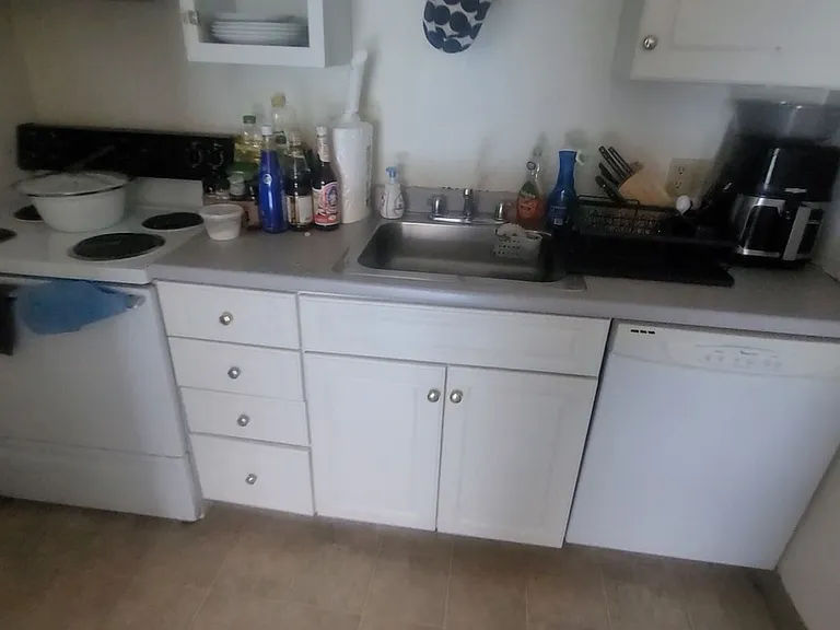 90 Gardner St #5 — Photo 8