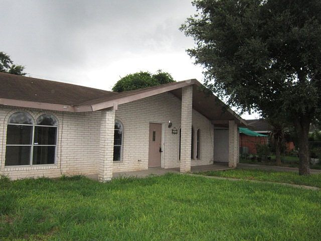 1st image of 313 N 1st St
